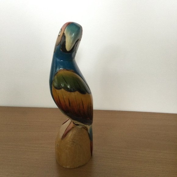 Two hand painted parrot figurines 8" & 4" tall wood and ceramic standing parrots - Picture 3 of 11